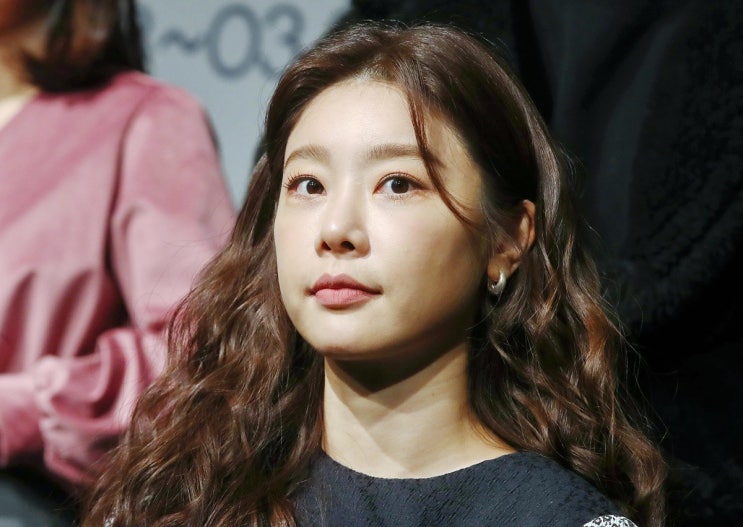 걸스데이 박소진, 배우 이동하와 11월 결혼..."지구에서 가장 사랑하는 사람" 걸스데이 박소진, 배우 이동하와 11월 결혼..."지구에서 가장 사랑하는 사람"