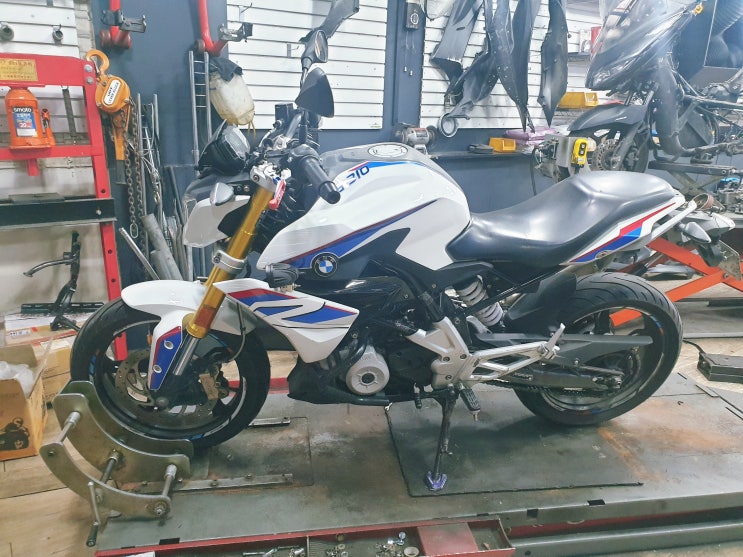 BMW G310R  클러치 무거워지면 꼭 점검받으세요. 클러치 케이블 교환,서비스코드리셋,기본점검,광명중앙오토바이