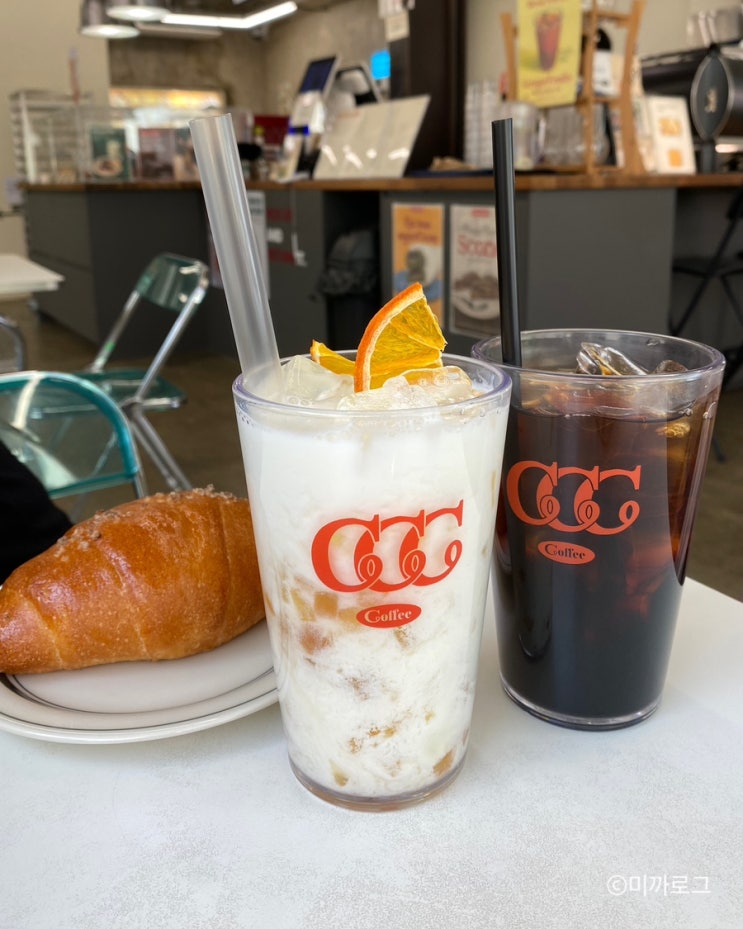 부산대 카페거리 케어포커피 carefor coffee 미국감성 힙한 카페