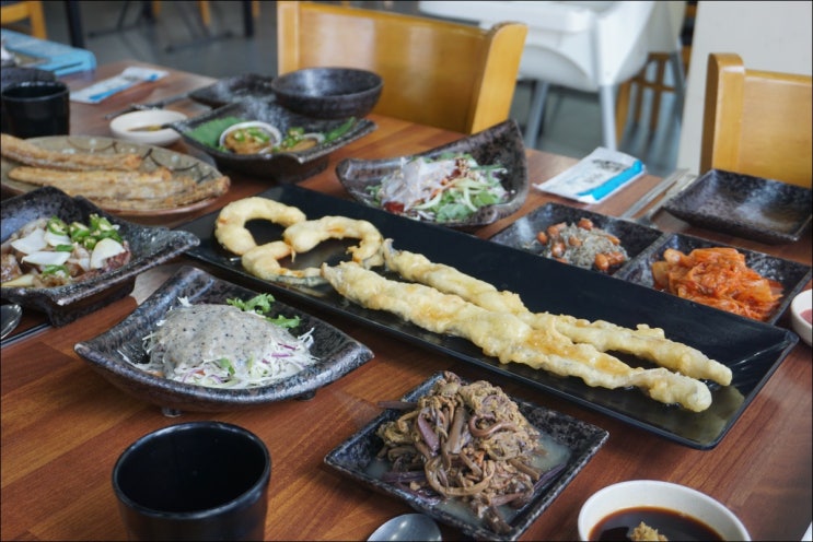  제주도 갈치조림"형제도식당"갈치요리의 진수,통갈치의 매력에 빠져보세요!