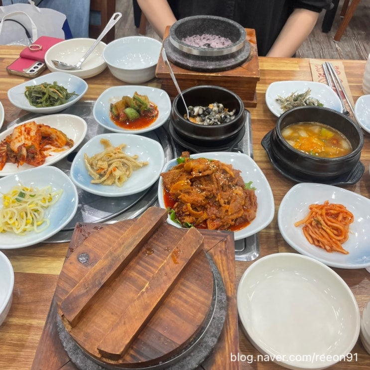 [대전 유성 우렁촌] 맛있는 우렁쌈밥과 제육볶음이 나오는 백반 맛집