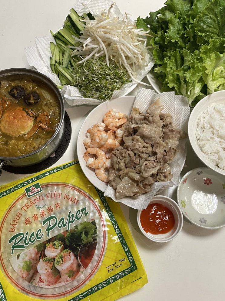  【156, 도쿄일상】 월남쌈 파티, 게 된장찌개 | 신문 읽기의 즐거움