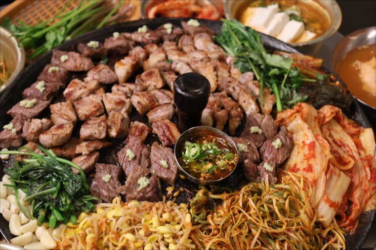  "목구멍 이수점"가장 유명한 솥뚜껑 삼겹살!이수역맛집