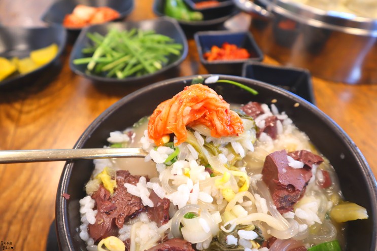 서귀포 중문국밥 아침식사로 선지 해장국