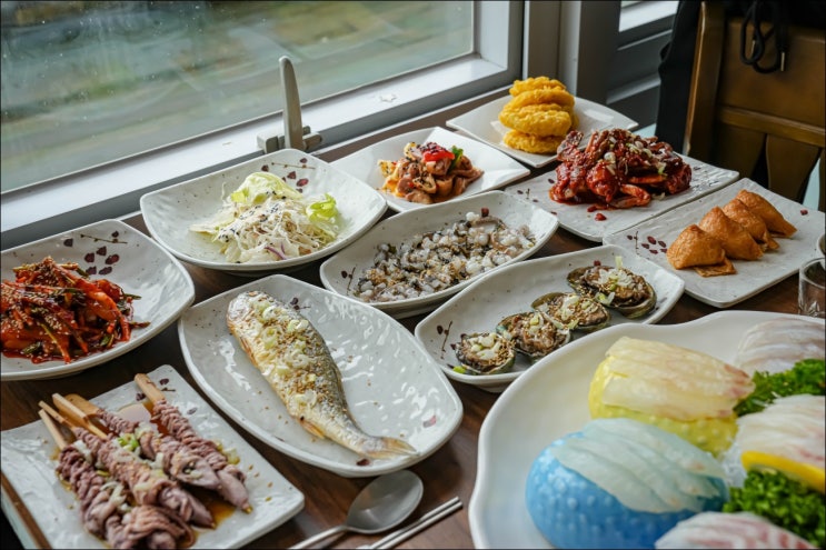  "나폴리횟집" 새조개하모샤브샤브,여수 밤바다 뷰와 편리한 주차, 신선한 맛의 조화