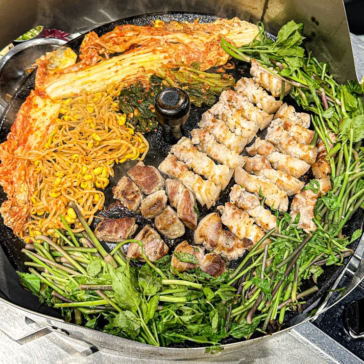  광주 상무지구 삼겹살 맛집 '목구멍 광주상무점'