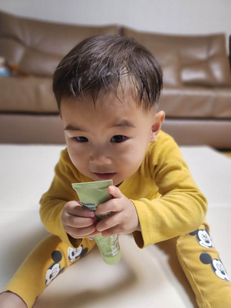  무스텔라 온가족 멀티밤, 환절기 아기피부를 촉촉하게