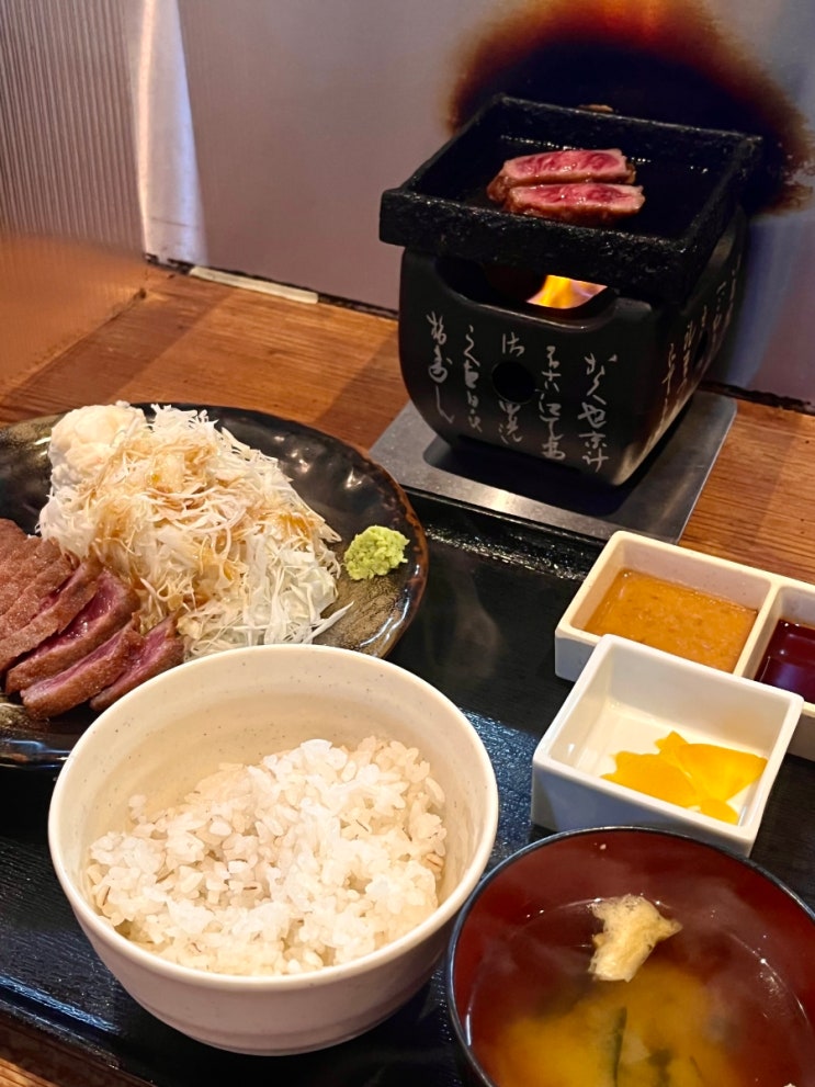  일본 오사카 여행 ⑳ 오사카 센니치마에 도구야스지 그릇 상점, 난바 맛집 토미타 규카츠(웨이팅 O)