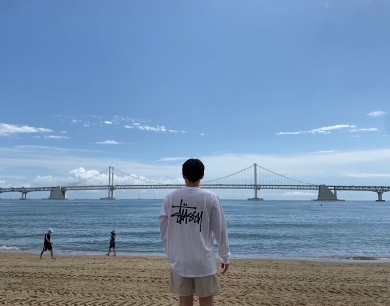 스투시 롱 슬리브 티셔츠 리뷰 및 코디