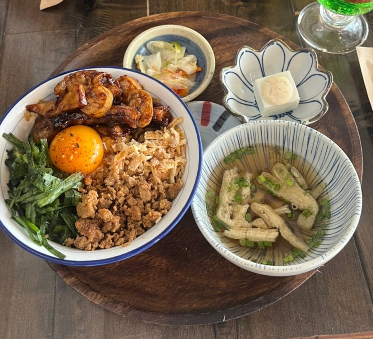  종로 서촌 일본 가정식 추천‘도토리브라더스’