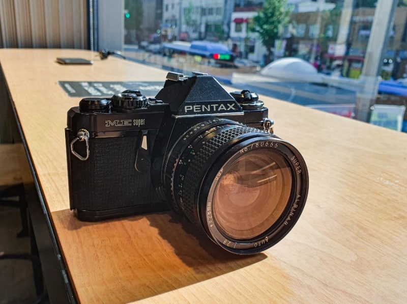 펜탁스 미슈퍼 (PENTAX ME Super) - 컴팩트한 전자식 수동 필름 카메라 / MX와의 차이