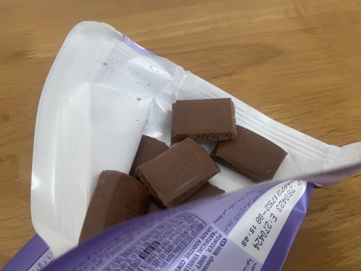 이마트24 편의점 10월 행사 초콜릿 할인 정보 설탕중독자의 간식 추천