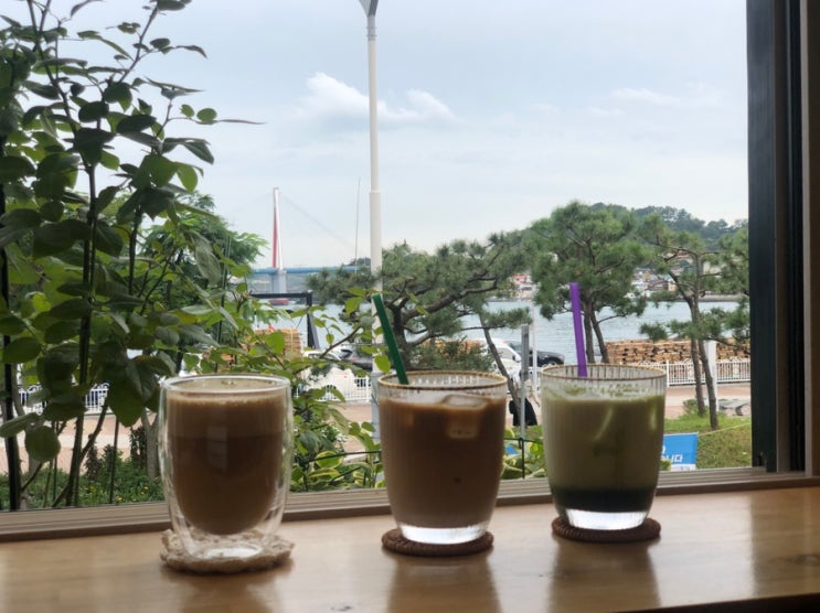  [여수 이순신광장 카페] 커피블루(coffee blue) 꽃,커피,전망좋은 돌산대교 뷰맛집 카페