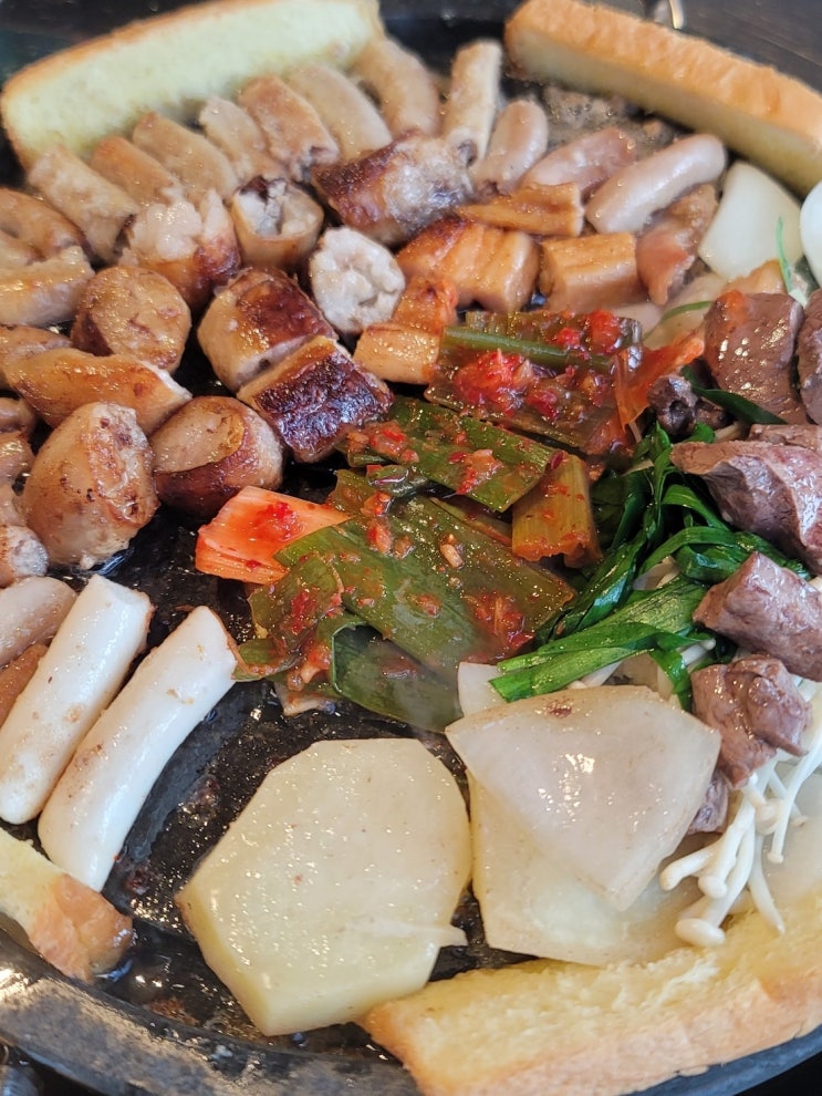 광주 수완 맛집 돌곱 1991 곱창 대창 염통 친구랑 회식하기 좋은곳