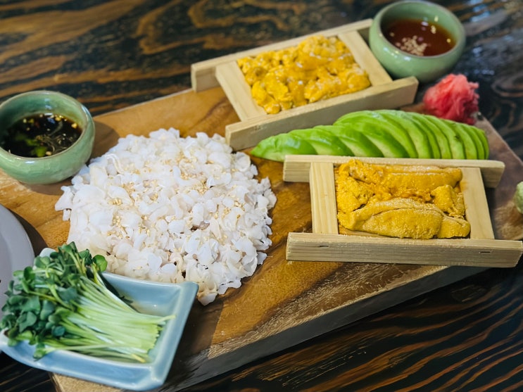 청담동 해산물 맛집.삼미집 청담본점. 싱싱한 무늬 오징어와 아나고 삼합 먹고 온 후기.
