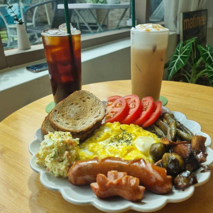  인덕원 동편마을브런치 맛집 애견동반 가능한 카페 토브