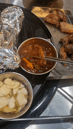  [역삼역삼겹살] A등급의 맛있는 이베리코 돼지고기 하몽하몽이베리코 역삼점