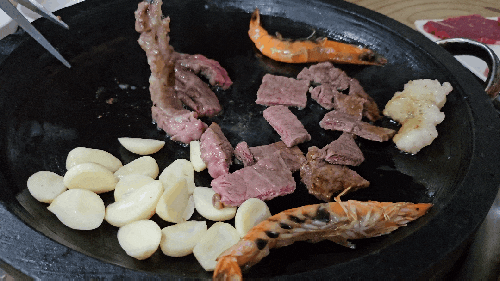 진주 소고기 맛집 삼가 한우 소리! 마블링과 풍미가 예술이에요 진주 소고기 맛집 삼가 한우 소리! 마블링과 풍미가 예술이에요