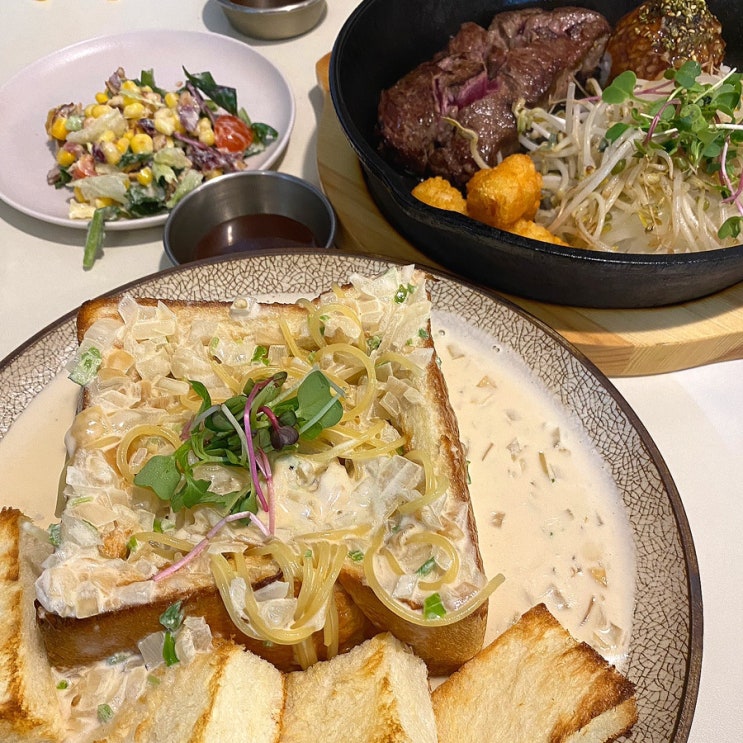  가성비 홍대스테이크 맛집 파스치노팬스테이크