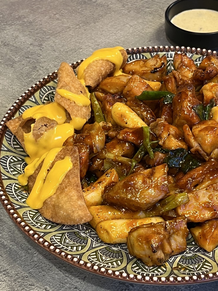  범계치킨맛집 범계 회식하기 좋은 숯불치킨이 정말 맛있었던 범계역술집 감탄계 숯불치킨 안양범계점