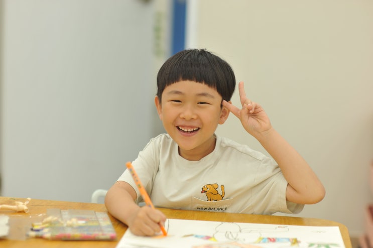  부산미술학원중에 아동미술 추천은 온샘더함미술학원!