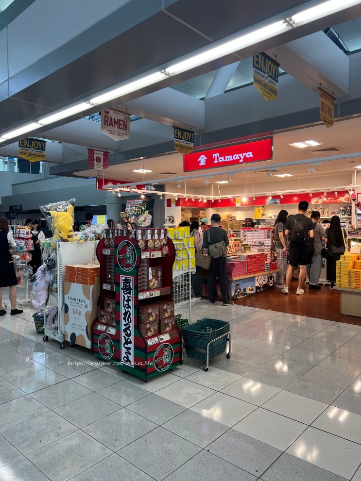  후쿠오카 공항 면세점 쇼핑리스트 추천 영업시간 편의점 위치