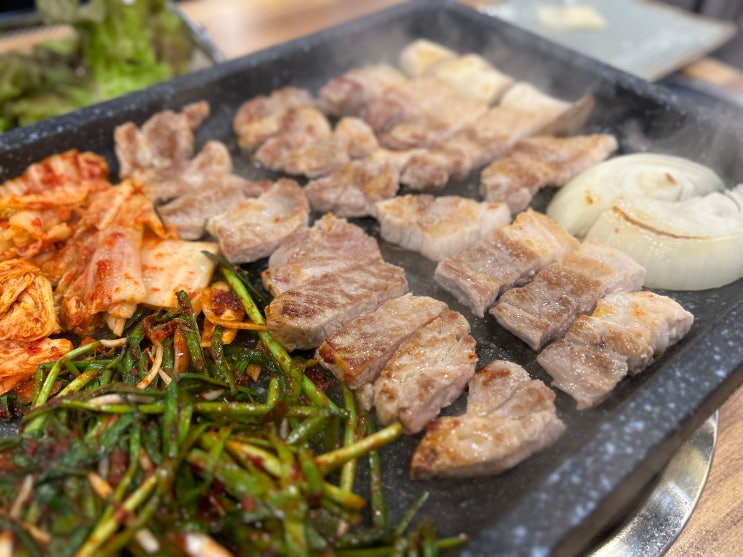  평촌학원가 맥주에 삼겹살 즐기기 좋은 평촌학원가 삼겹살 맛집 [ 일미돈 ]