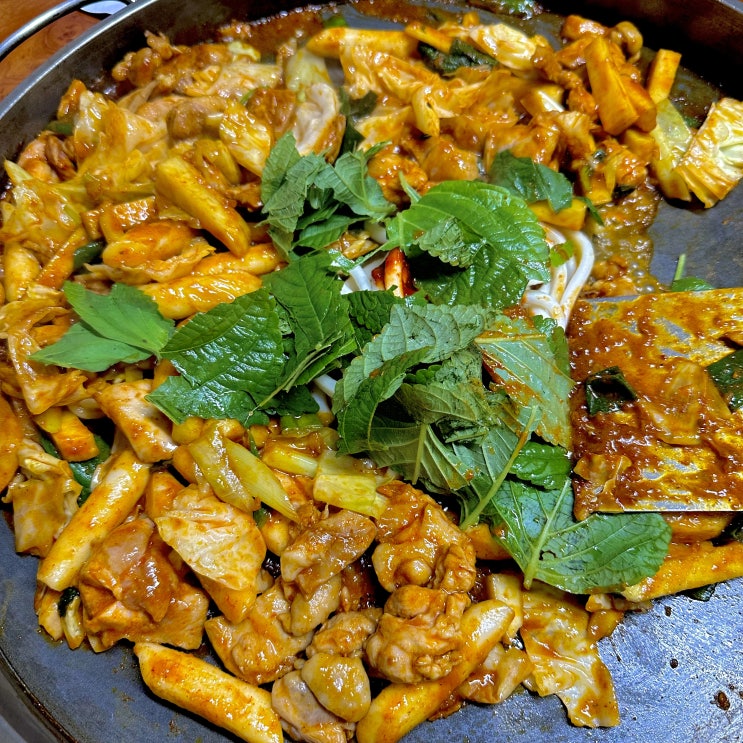  춘천 온의동 닭갈비 찐 맛집 “강남동골목원조닭갈비”