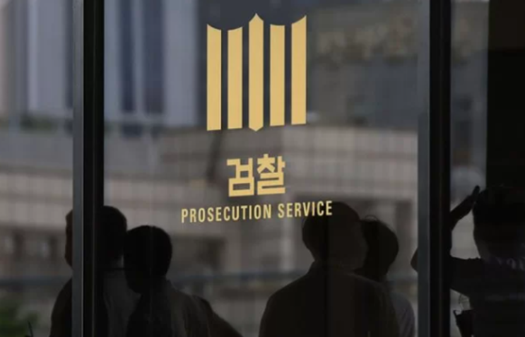 검찰, 전 <b>선관위</b> 사무총장 박찬진·사무차장 <b>송봉섭</b> 압수수색... 