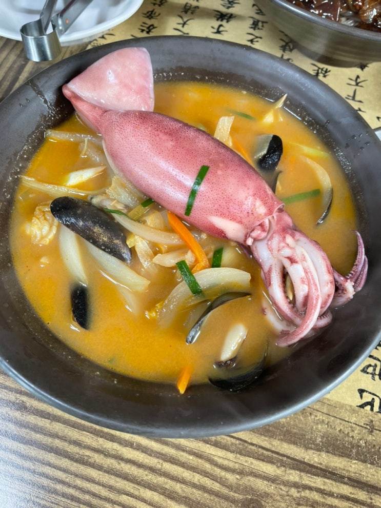 남해 짬뽕이 요오오올라맛있는곳 "수메밀짜장" 내돈내산 솔직후기
