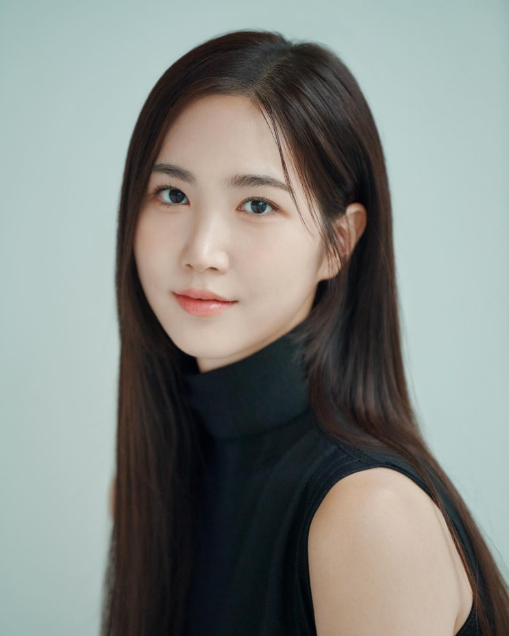 '에이핑크' 출신 패션 디자이너 홍유경, 14일 결혼 "늘 확신을 주는 사람" '에이핑크' 출신 패션 디자이너 홍유경, 14일 결혼 "늘 확신을 주는 사람"