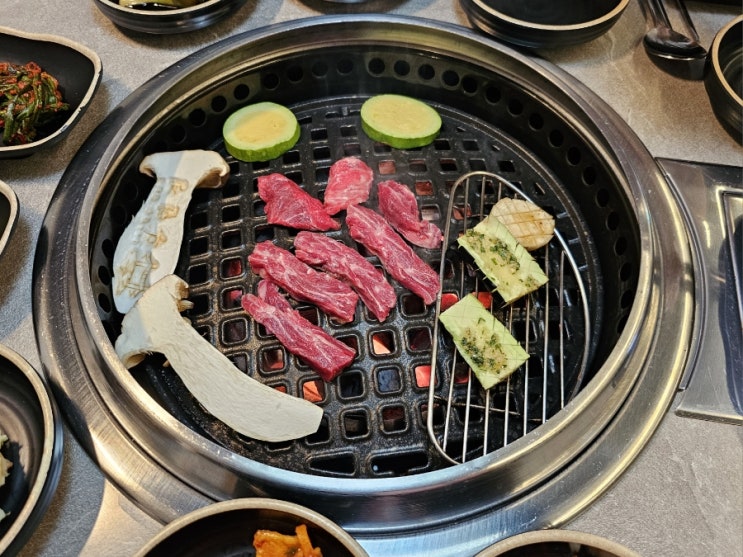  대구 팔공산 소고기 맛집 우인정 한우1++ 동명저수지 맛집