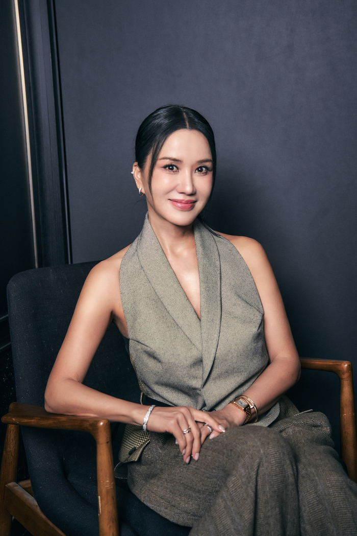 "할 수 있을 때 하자" 엄정화, "가장 화려한 때는 지금"...도전은 아직도 진행 중 "할 수 있을 때 하자" 엄정화, "가장 화려한 때는 지금"...도전은 아직도 진행 중