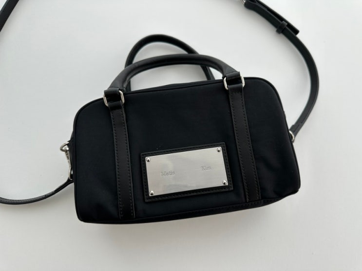 마뗑킴 베이비 스포티 토트백 블랙, BABY SPORTY TOTE BAG IN BLACK