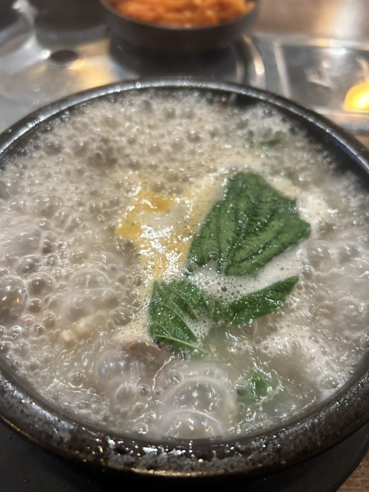  5,900원 순댓국은 어디 갔나 ㅣ역삼 역 혼밥 순댓국 |  담소 소사 골 순대 육개장