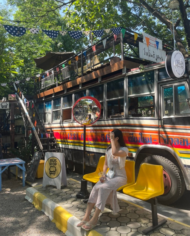 태국 치앙마이 : 감성 가득한 주말 마켓, 참차마켓 그리고 미슐랭 맛집 미나라이스 퀴진