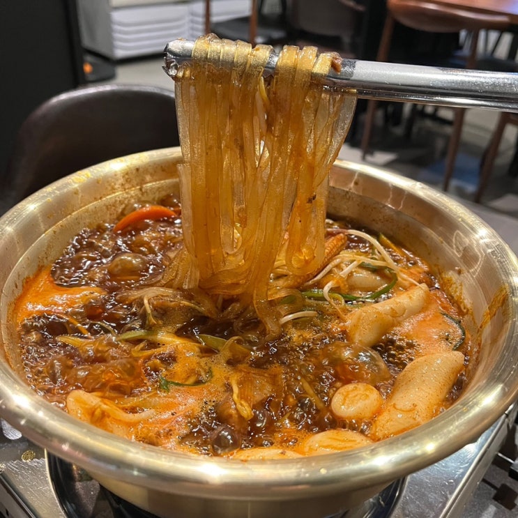  트리플 스트리트맛집 인기명 인천송도점 매운갈비찜 대박