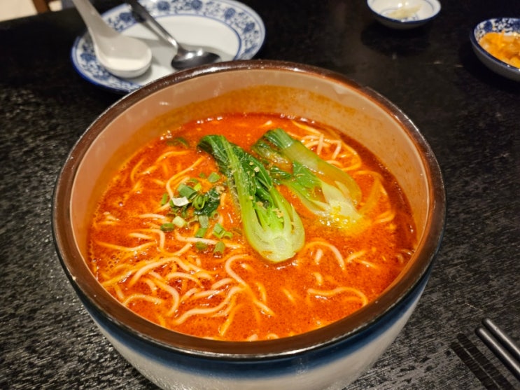  신세계 백화점 - 크리스탈 제이드(내돈내산)