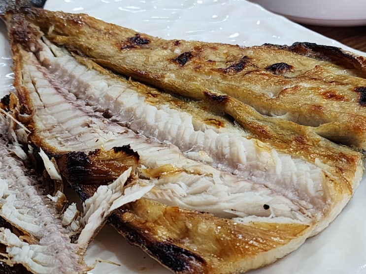 대화동 생선구이 맛집 <어물전생선구이> 삼치구이와 고등어구이 먹방 대화동 생선구이 맛집 <어물전생선구이> 삼치구이와 고등어구이 먹방
