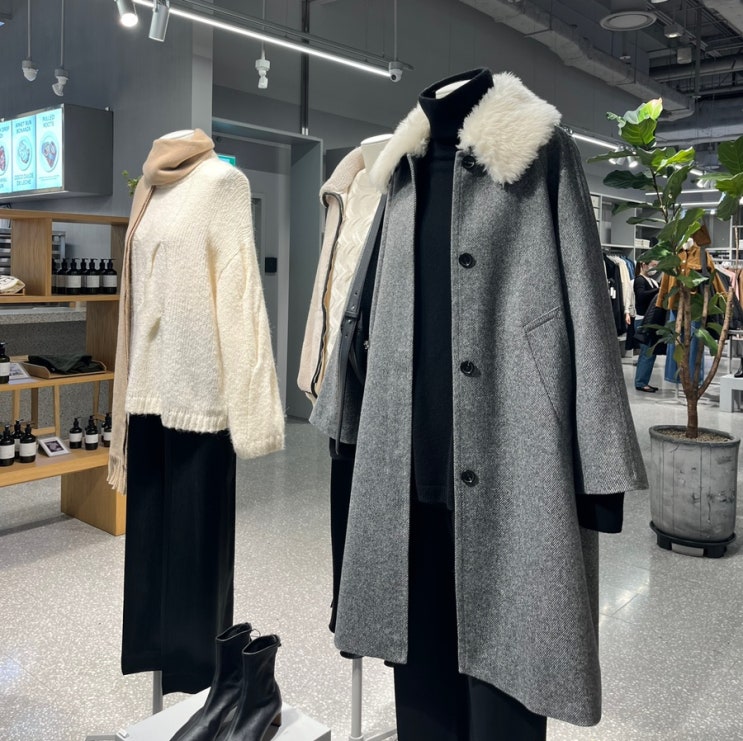  아르켓 가방, 니트랑 튤스커트 ARKET 신상 자켓 구경하기 | 더현대