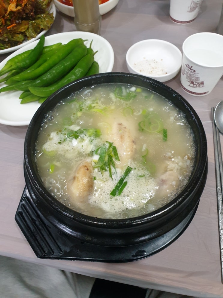  금성가든 / 삼계탕