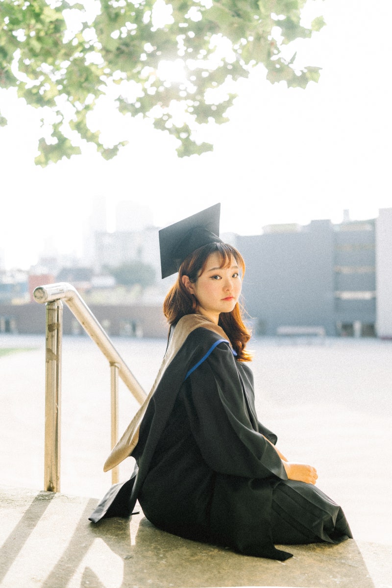 서울 졸업스냅 자연스럽게 잘찍는곳 추천, 대학교 졸업사진은 고래의사진에서! : 네이버 블로그, image size:800x1200