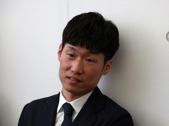  아시아에서 최고라고 평가되는 축구 선수는??