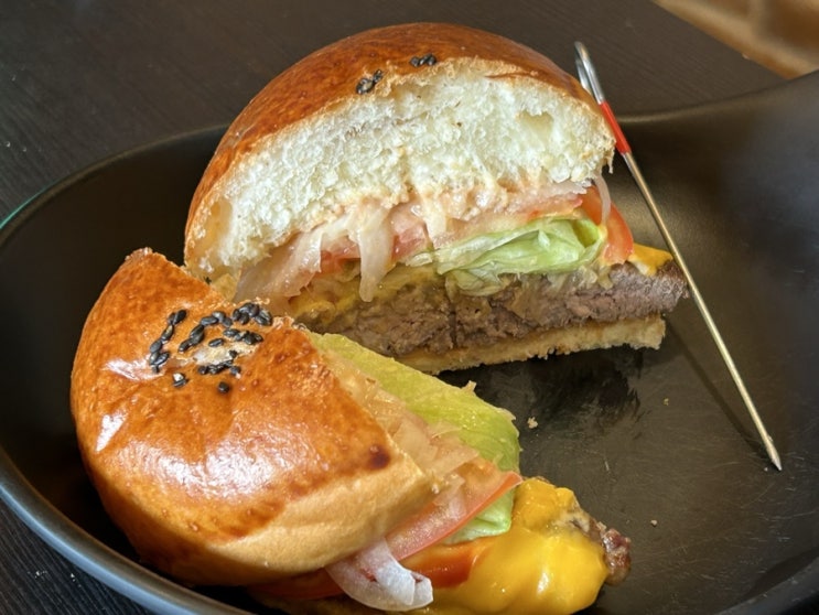 [제주도 맛집] 제주도의 특색을 담은 햄버거를 먹고 싶다면 어디? '꽃담수제버거' / 위치, 메뉴, 특징