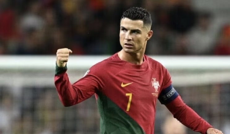 UEFA EURO 유로2024 예선 8라운드 아이슬란드 리히텐슈타인 보스니아 포르투갈 룩셈부르크 슬로바키아 UEFA EURO 유로2024 예선 8라운드 아이슬란드 리히텐슈타인 보스니아 포르투갈 룩셈부르크 슬로바키아