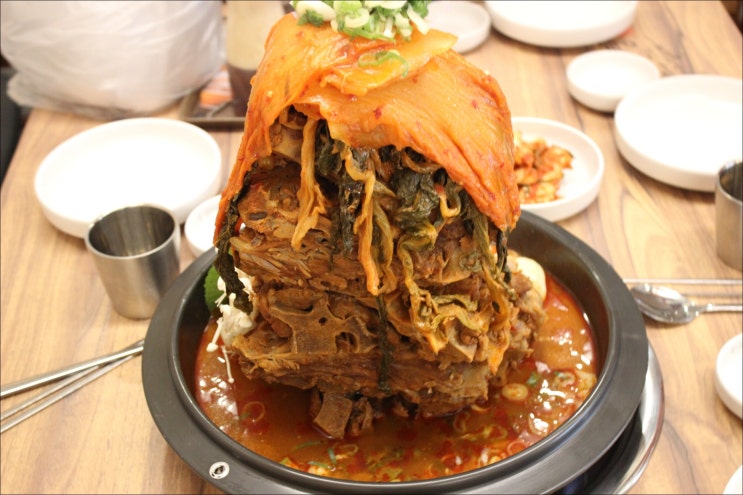  청년감자탕 명일역점 명일동맛집 감자탕맛집