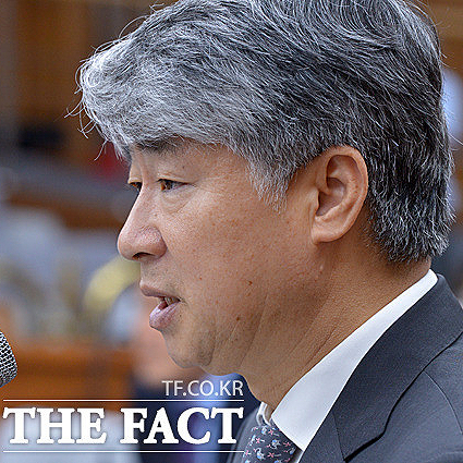 대통령, <b>이종석 헌법재판소장</b> 임명안 재가/ 프로필