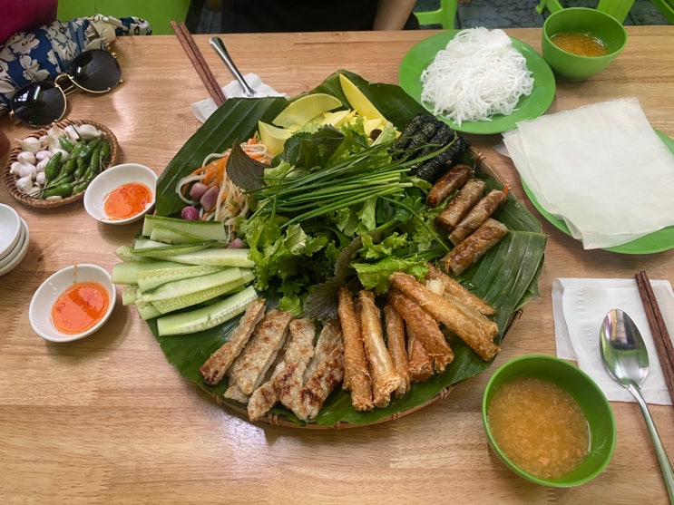  나트랑 맛집 추천리스트 - ③ 나트랑에서 꼭 먹어야 하는 베스트3 : 넴느엉 , 반쎄오, 분짜 맛집 (+위치포함)