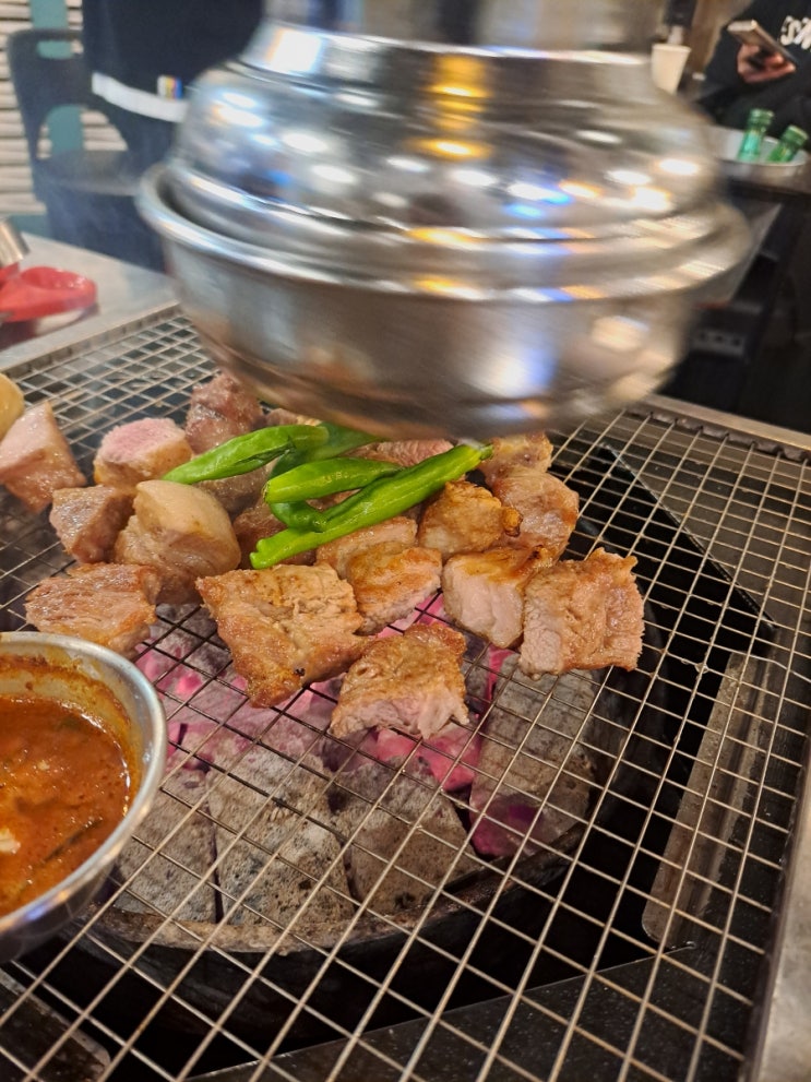 직원이 구워주는 돼지고깃집 류돈, 내 돈 내산 모란 맛집(단골 예정) 직원이 구워주는 돼지고깃집 류돈, 내 돈 내산 모란 맛집(단골 예정)