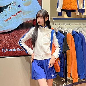 올드머니룩 테니스복 쇼핑은 세르지오타키니 매장 현대백화점 중동점에서 !